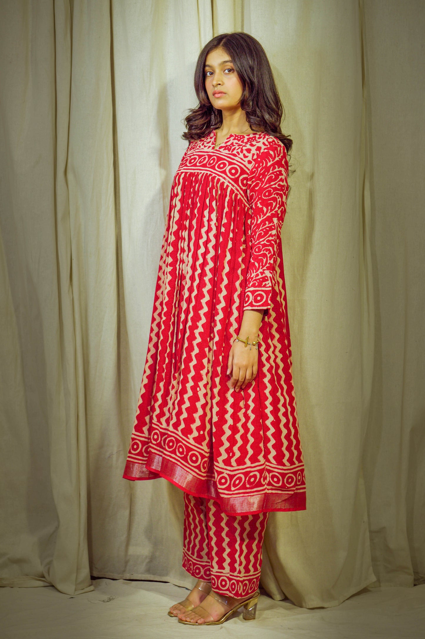 Tamarasya – Block-Printed Linen Ensemble