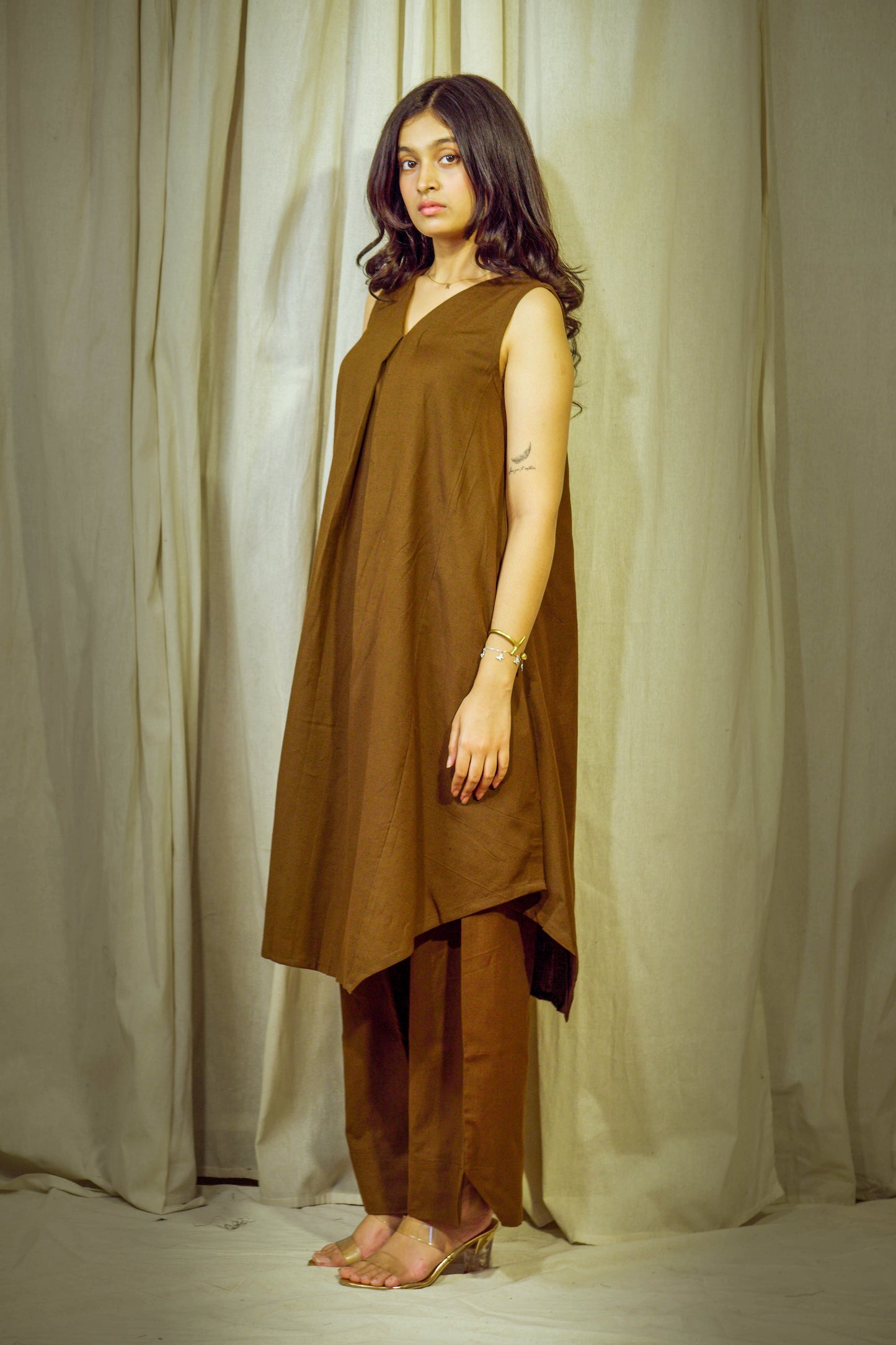 Varnika Cocoa – Khadi Cotton Indo-Western Set