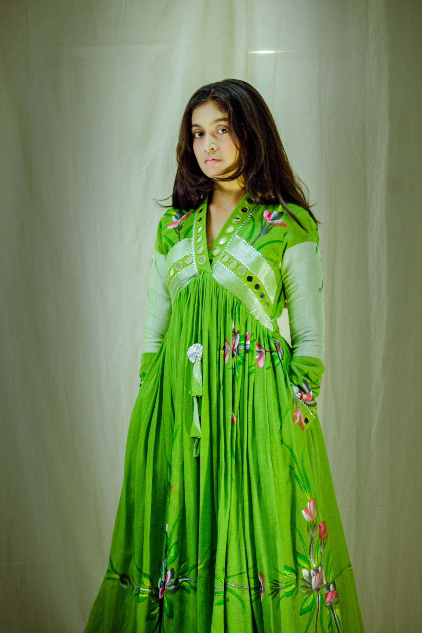 Verdant Muse – Pure Linen Hand-Painted Dress