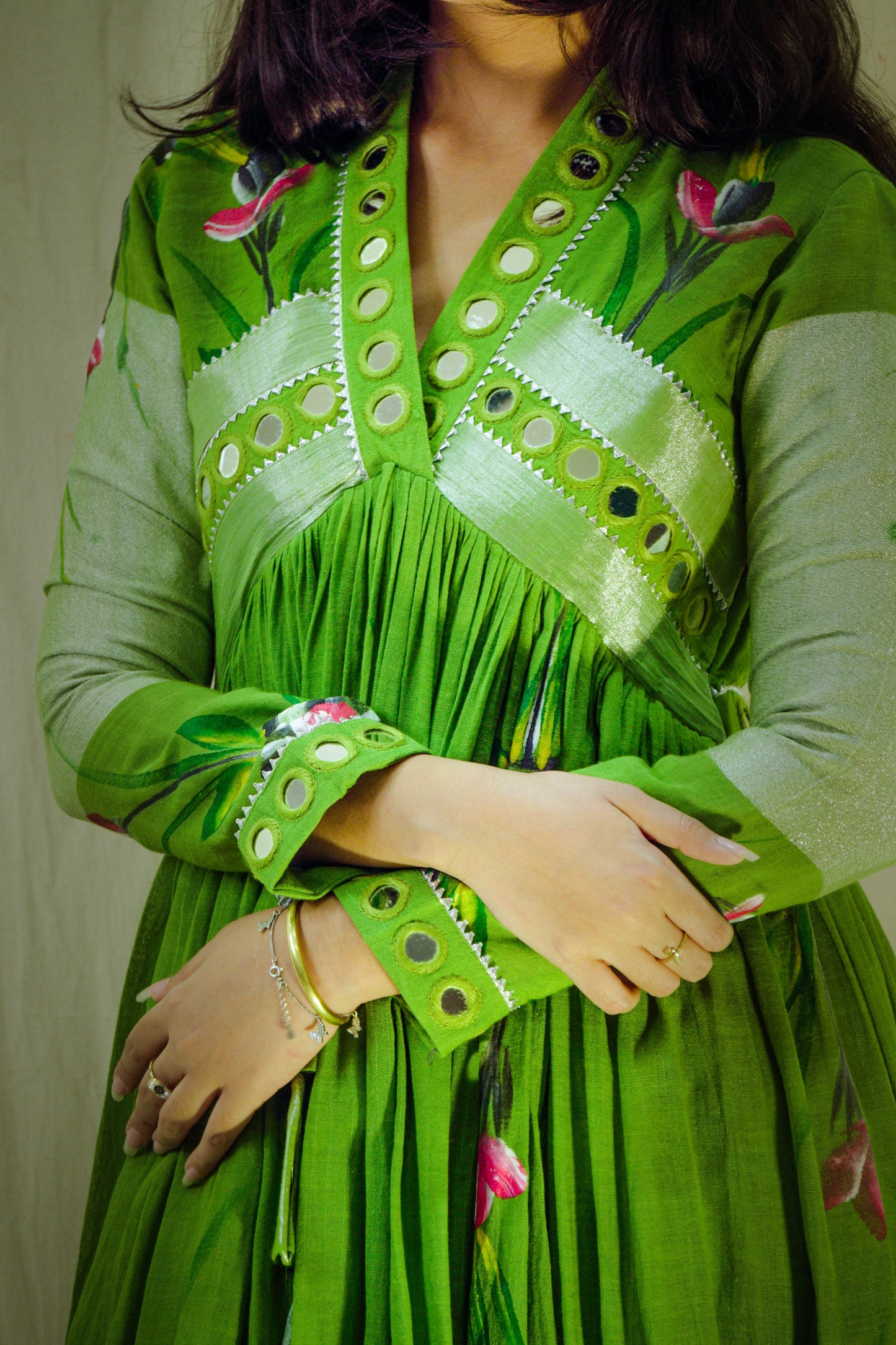 Verdant Muse – Pure Linen Hand-Painted Dress