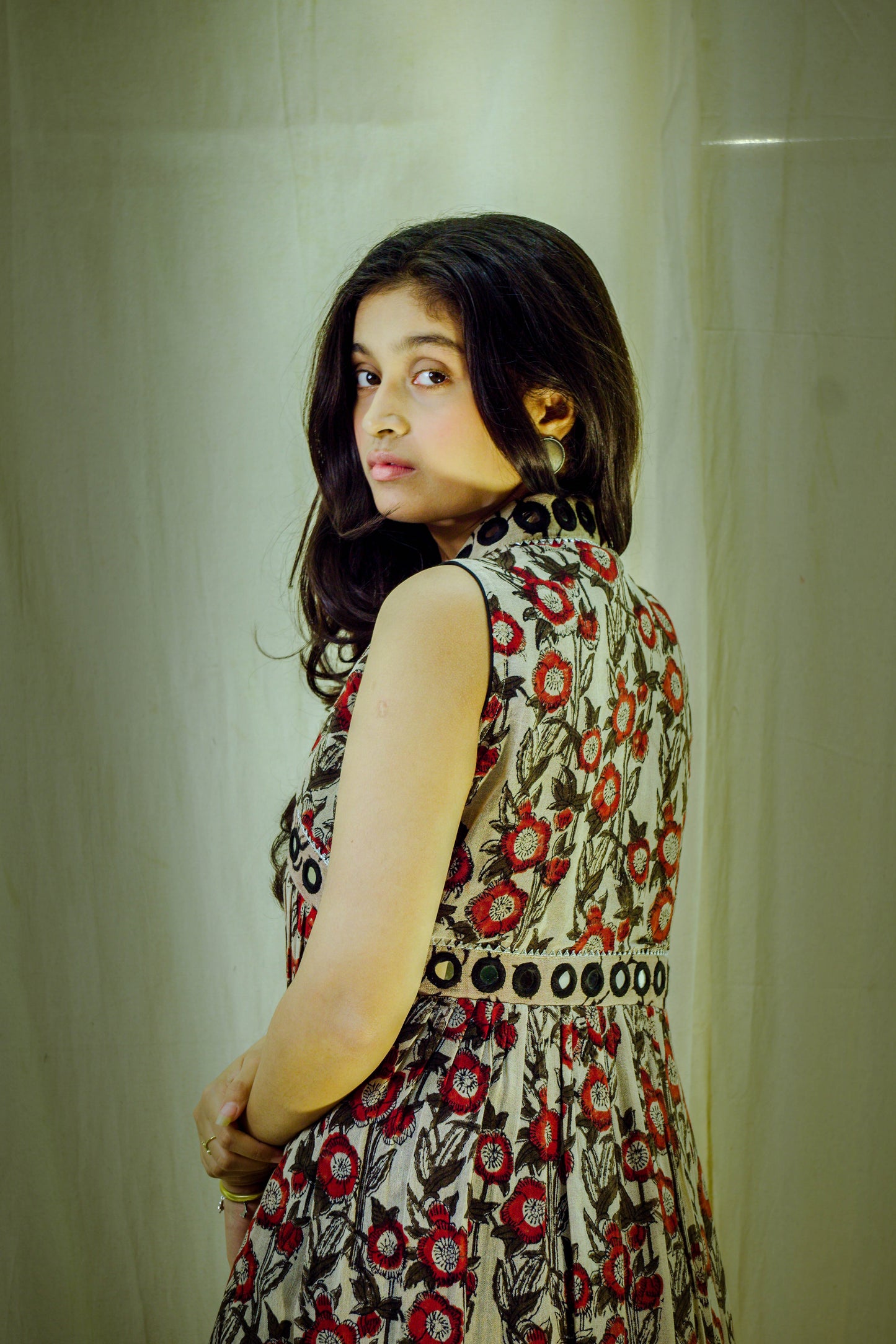 Elysian Bloom – Pure Linen Kalamkari Pant–Kurta Set
