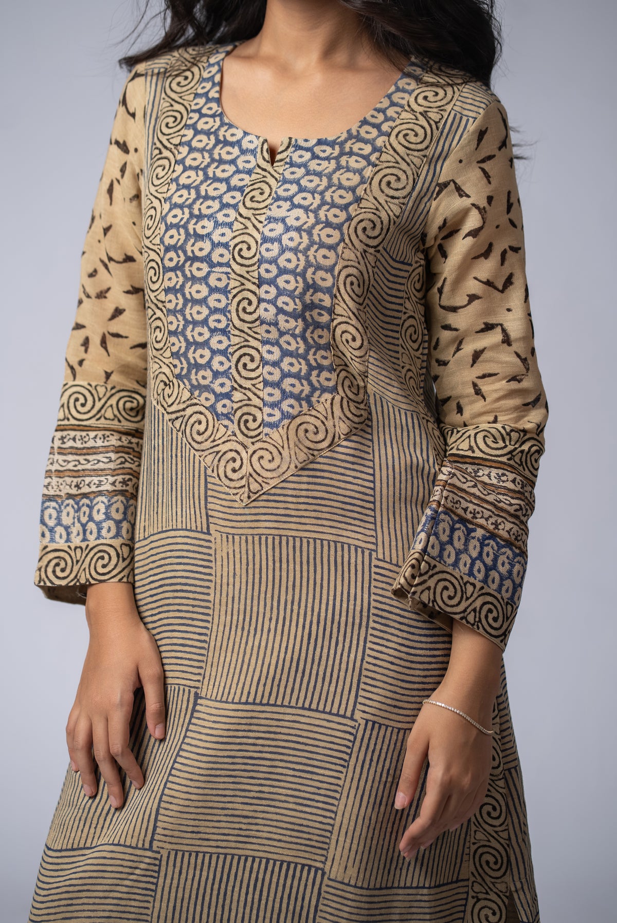 Mehrunnisa Girah Beige Pant Kurta Set