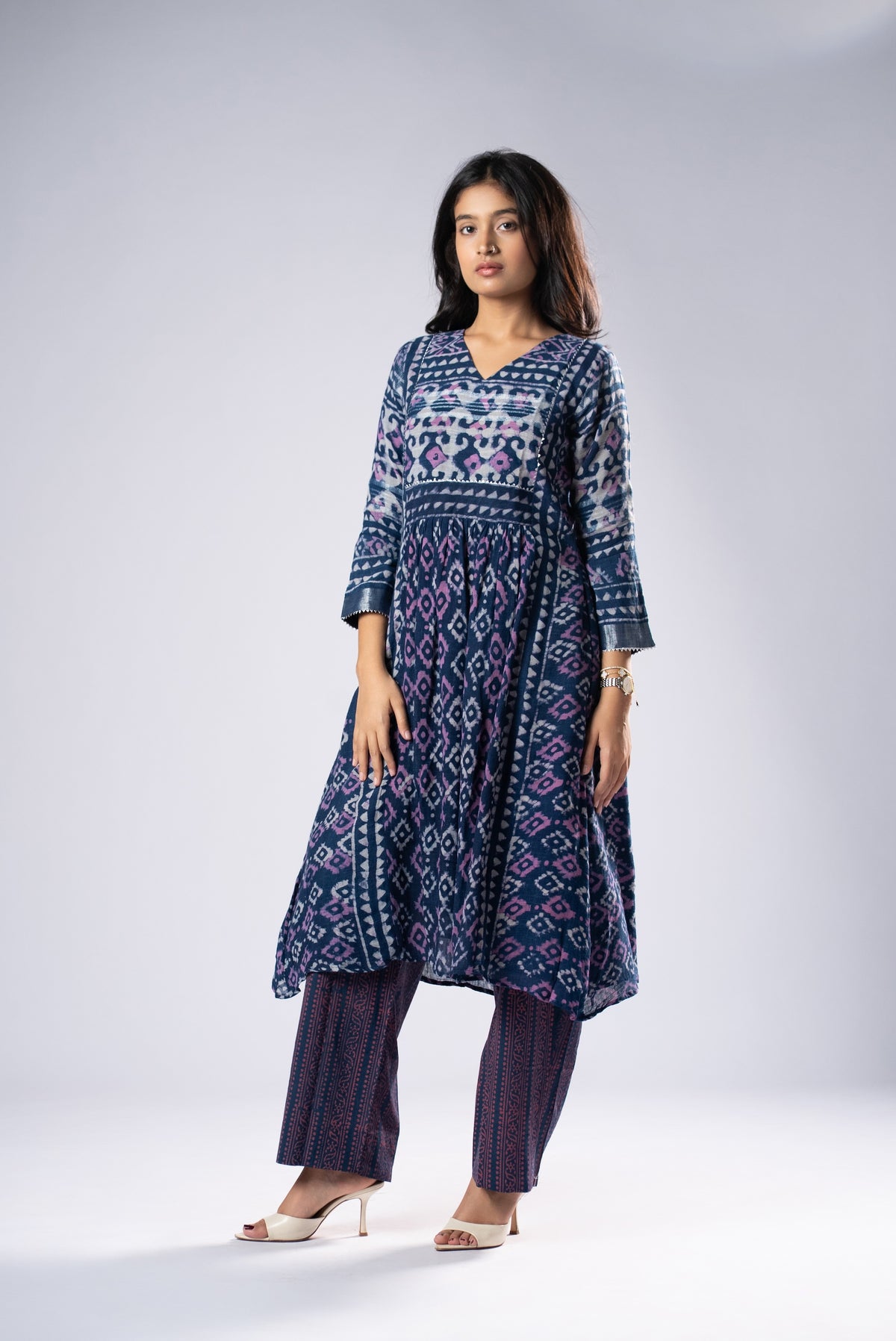 Neelrasa Pant Kurta Set