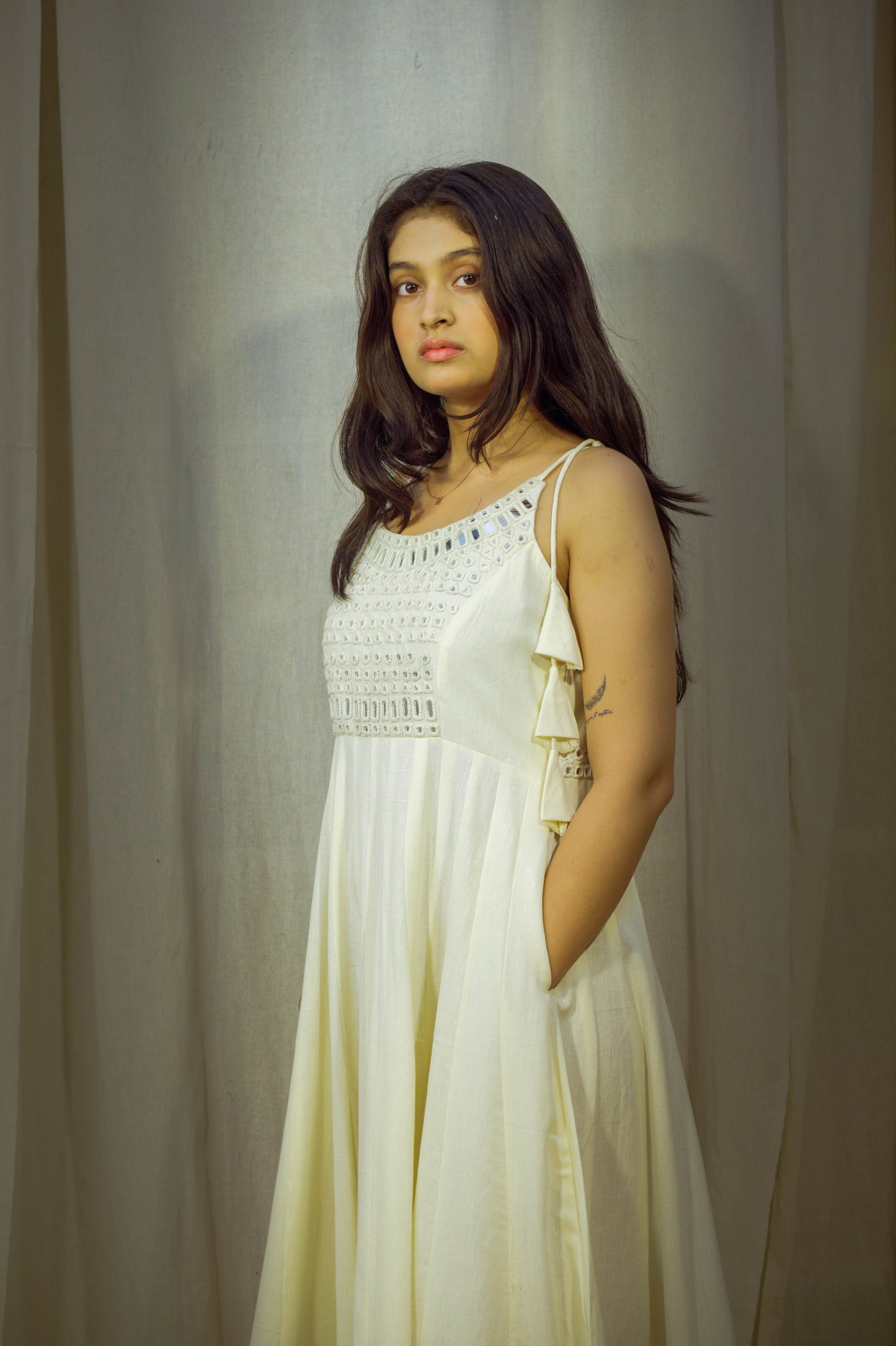 Mrinalini – Cotton Roots by Divas