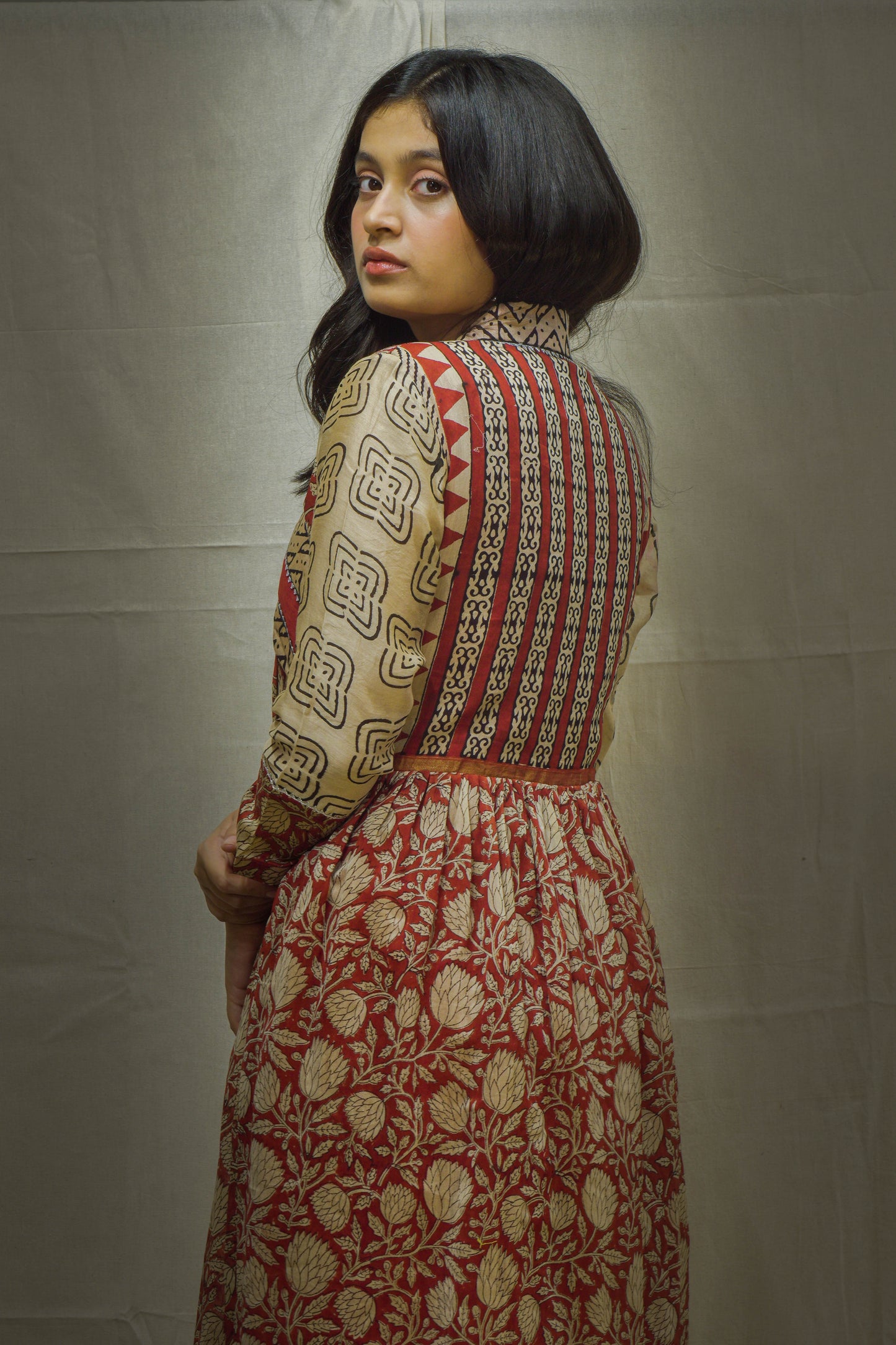 Ina Red-Cream Kalamkari Chanderi Kurti