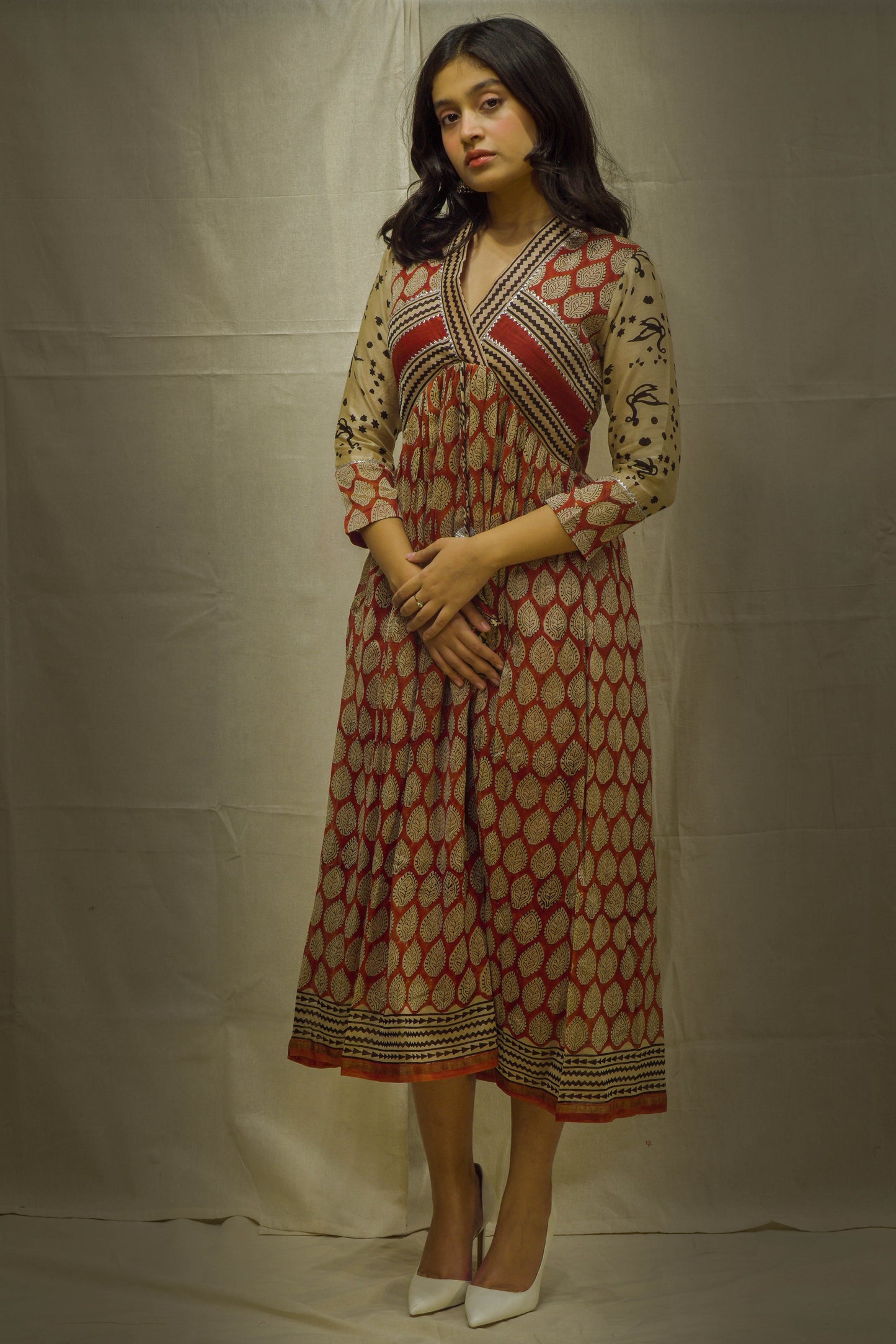Ina Maroon Leaf Beige Chanderi Kurti