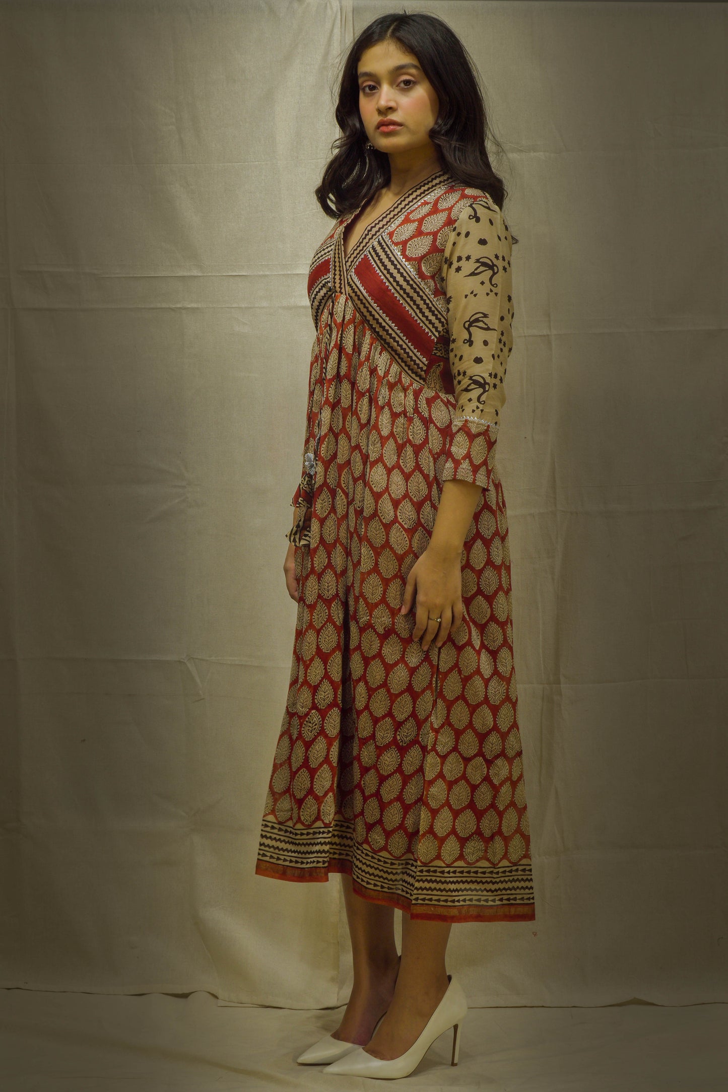 Ina Maroon Leaf Beige Chanderi Kurti