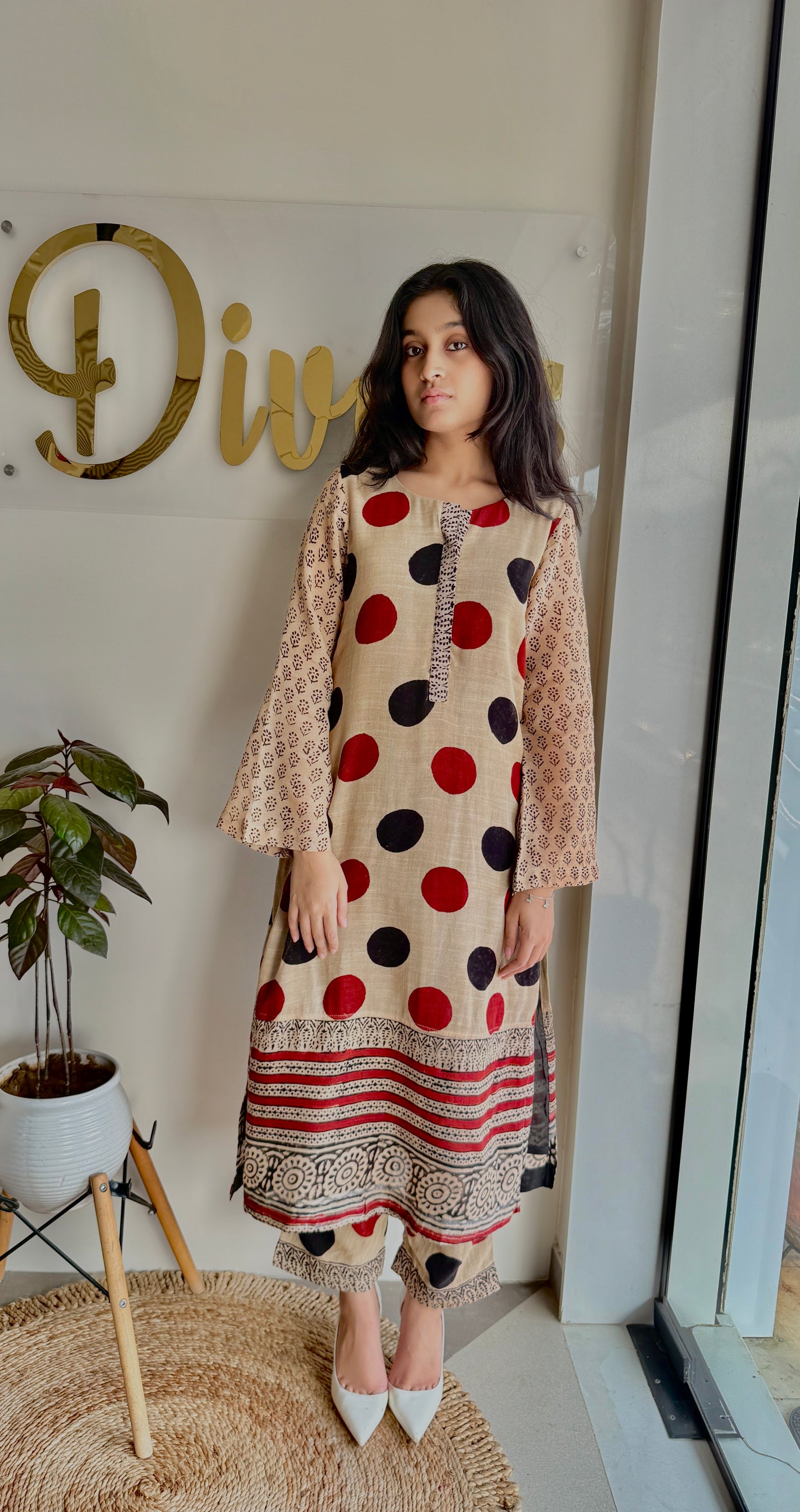 Veerangna Linen Set