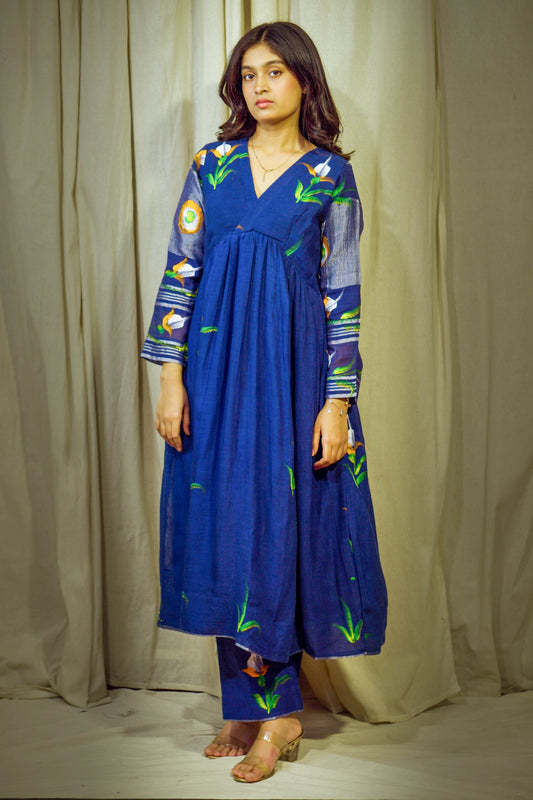 Neelvara Grace – Hand-Painted Linen Ensemble