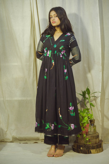 Hand Painted Mallika Pant-Kurta Set in Pure Linen