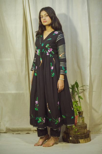 Hand Painted Mallika Pant-Kurta Set in Pure Linen