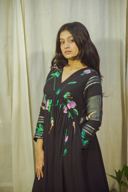 Hand Painted Mallika Pant-Kurta Set in Pure Linen