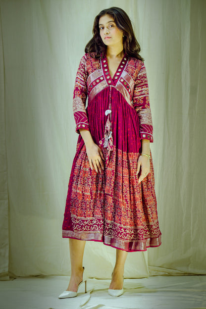 Padma Aura – Pure Linen Kalamkari Lotus Dress