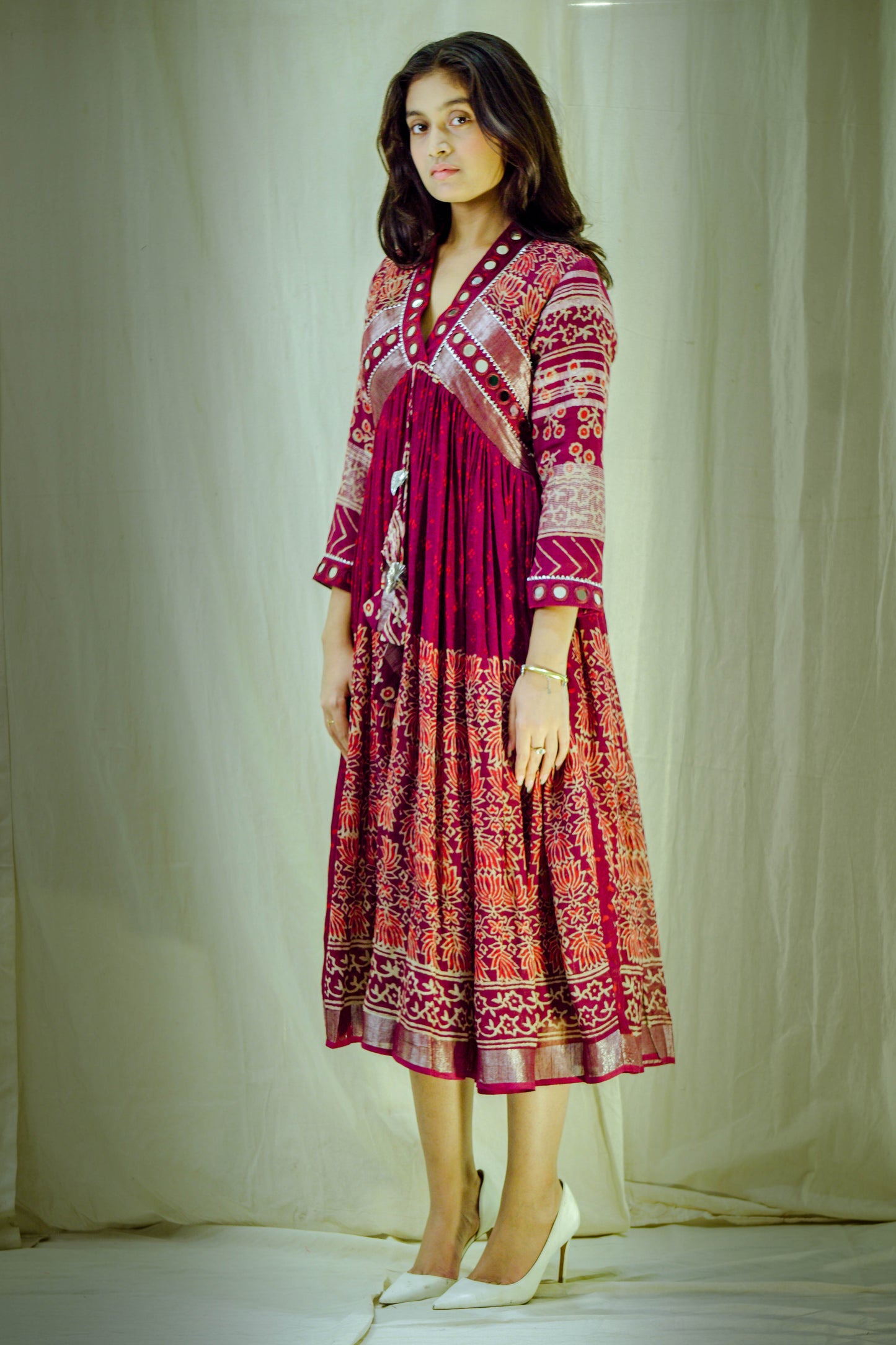 Padma Aura – Pure Linen Kalamkari Lotus Dress