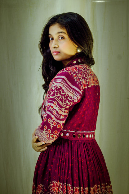 Padma Aura – Pure Linen Kalamkari Lotus Dress