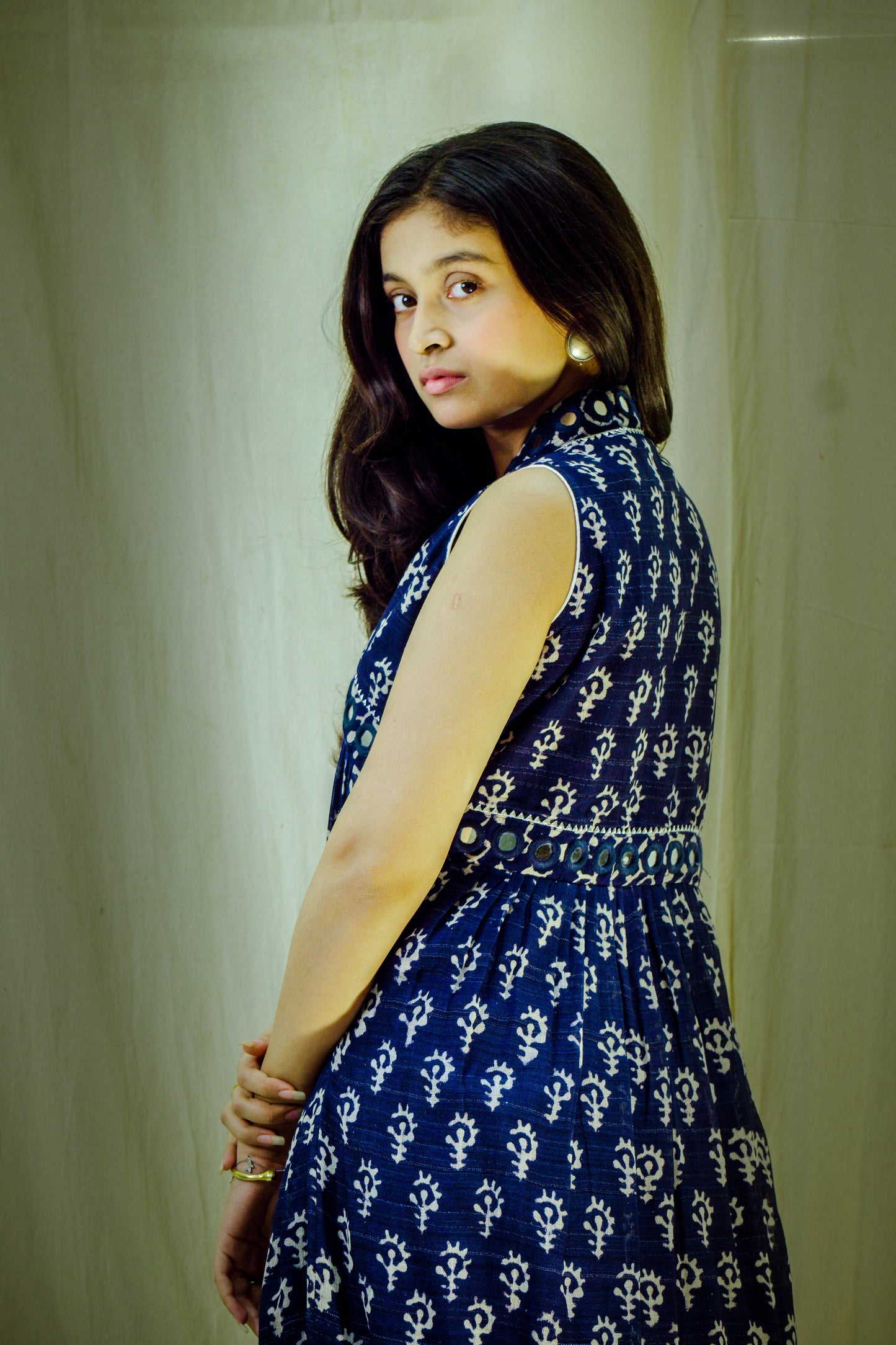 Indigo Aura – Pure Linen Kalamkari Pant–Kurta Set