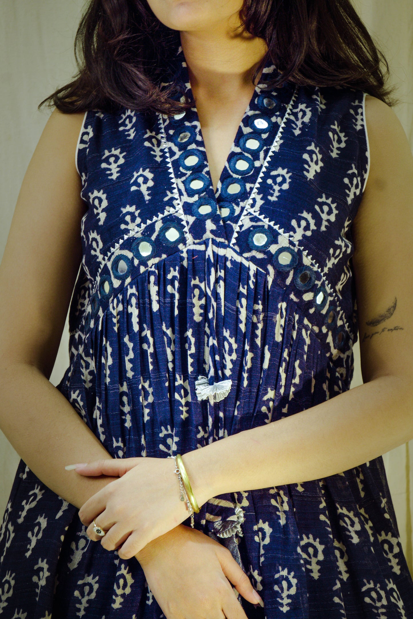 Indigo Aura – Pure Linen Kalamkari Pant–Kurta Set