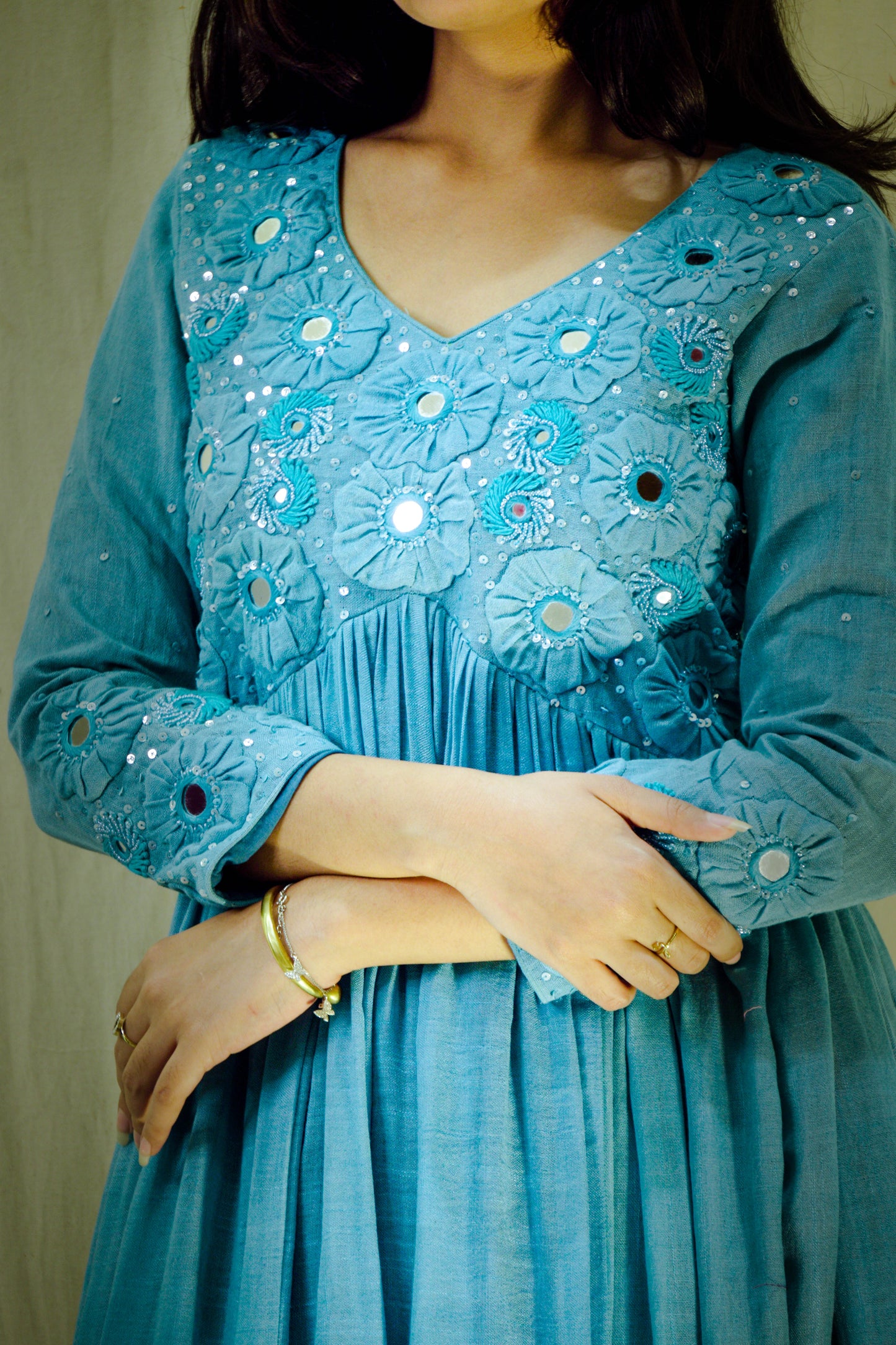 Ocean Muse – Pure Linen Appliqué Pant–Kurta Set