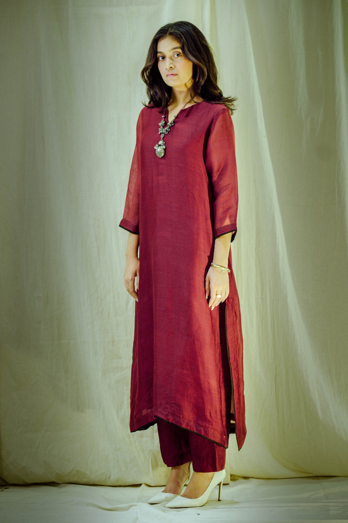 Garnet Essence – Chanderi Pant Kurta Set