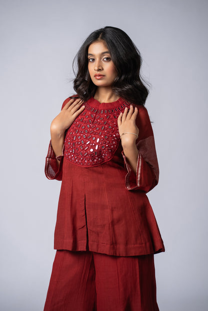 Lohita Sheesh Kali Co-ord Set