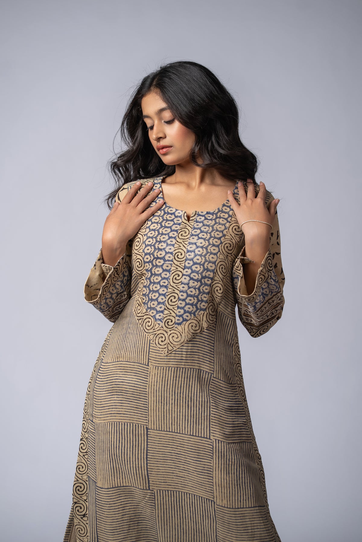 Mehrunnisa Girah Beige Pant Kurta Set