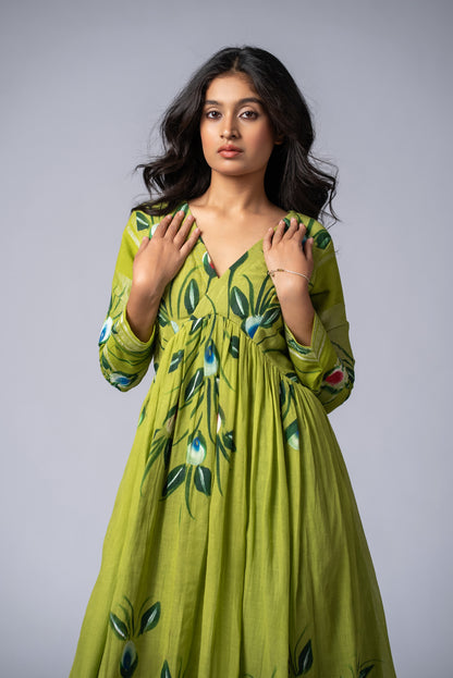 Mallika Harit Pant Kurta Set
