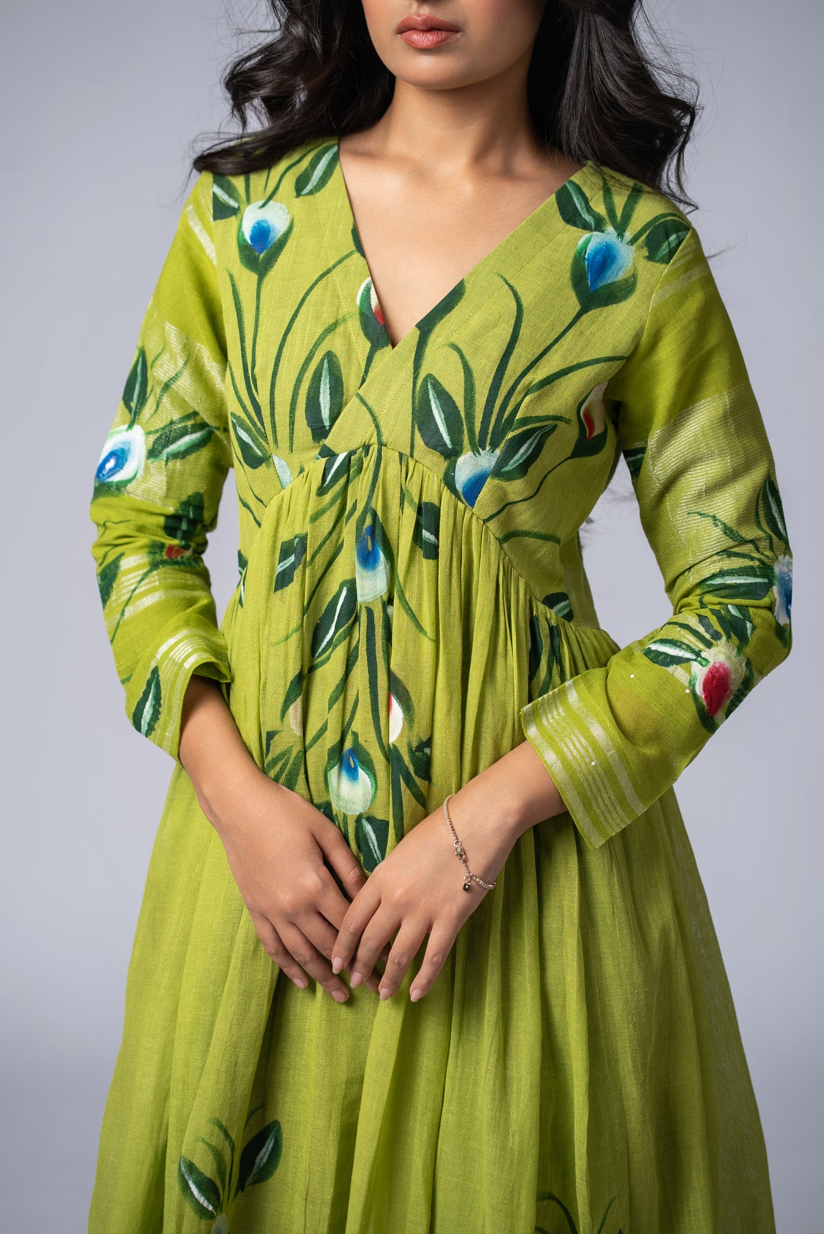Mallika Harit Pant Kurta Set