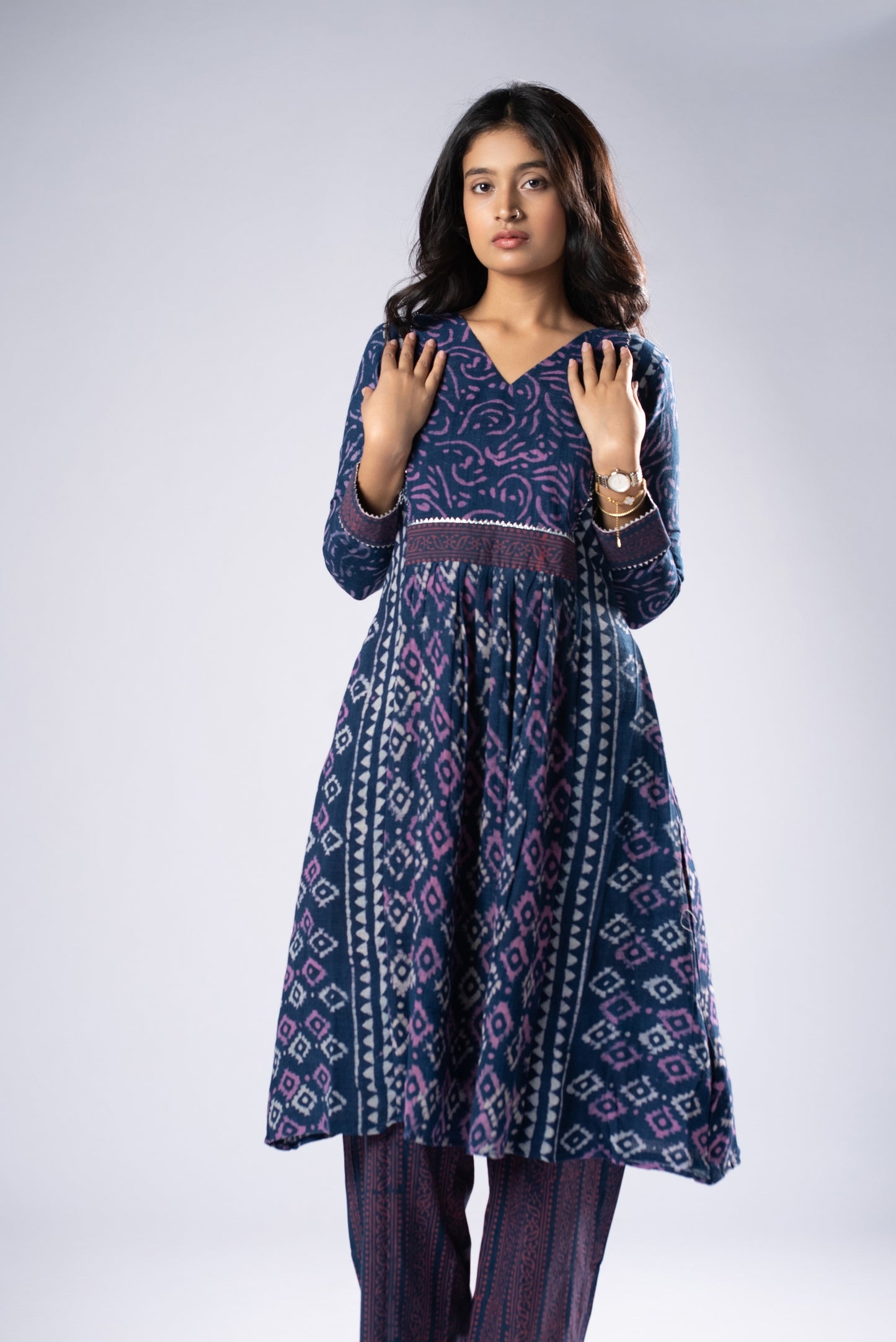 Neelrasa Pant Kurta Set