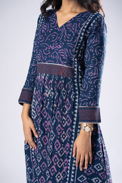 Neelrasa Pant Kurta Set