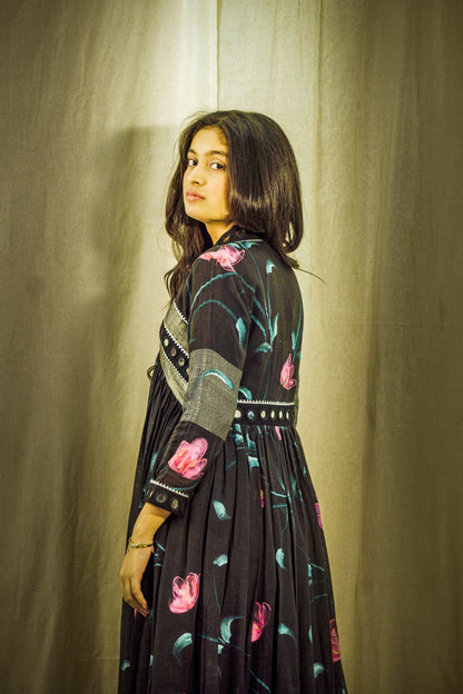 Raat Sheen Handpainted Linen Dress