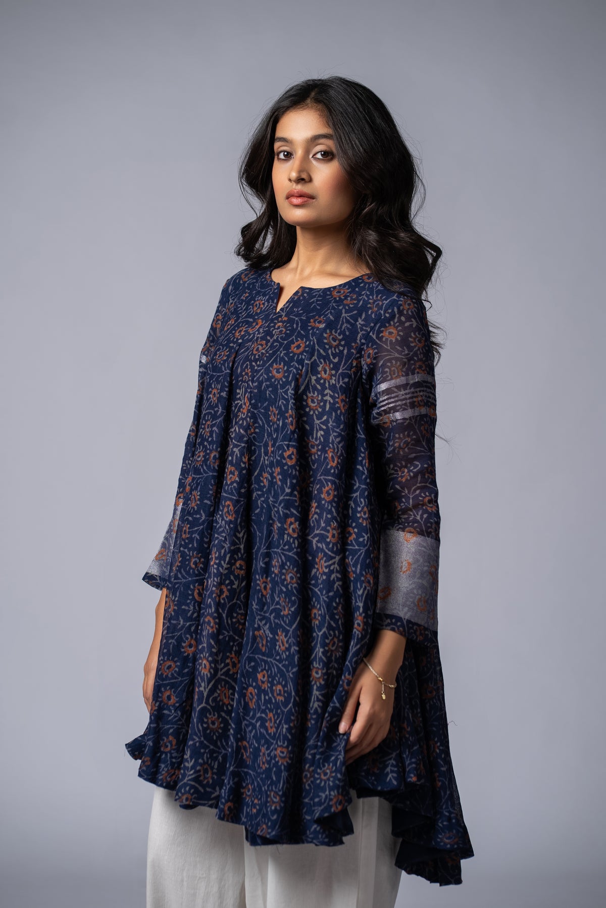 Neelvritta Flare Kurta