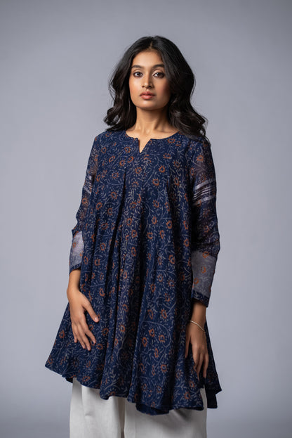 Neelvritta Flare Kurta