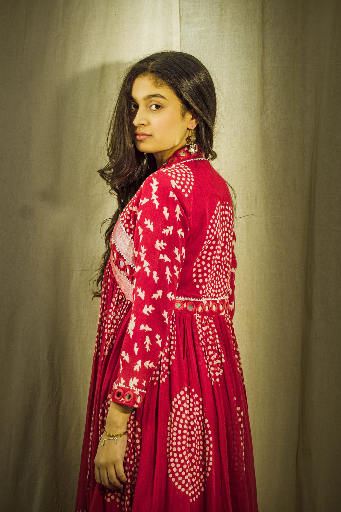 Laal Sheen Mirror Linen Dress