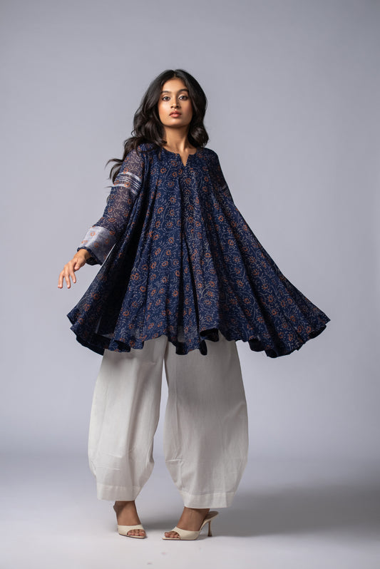 Neelvritta Flare Kurta