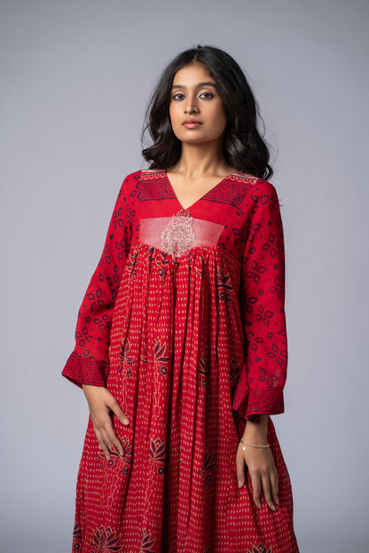 Raktrekha Pant Kurta Set