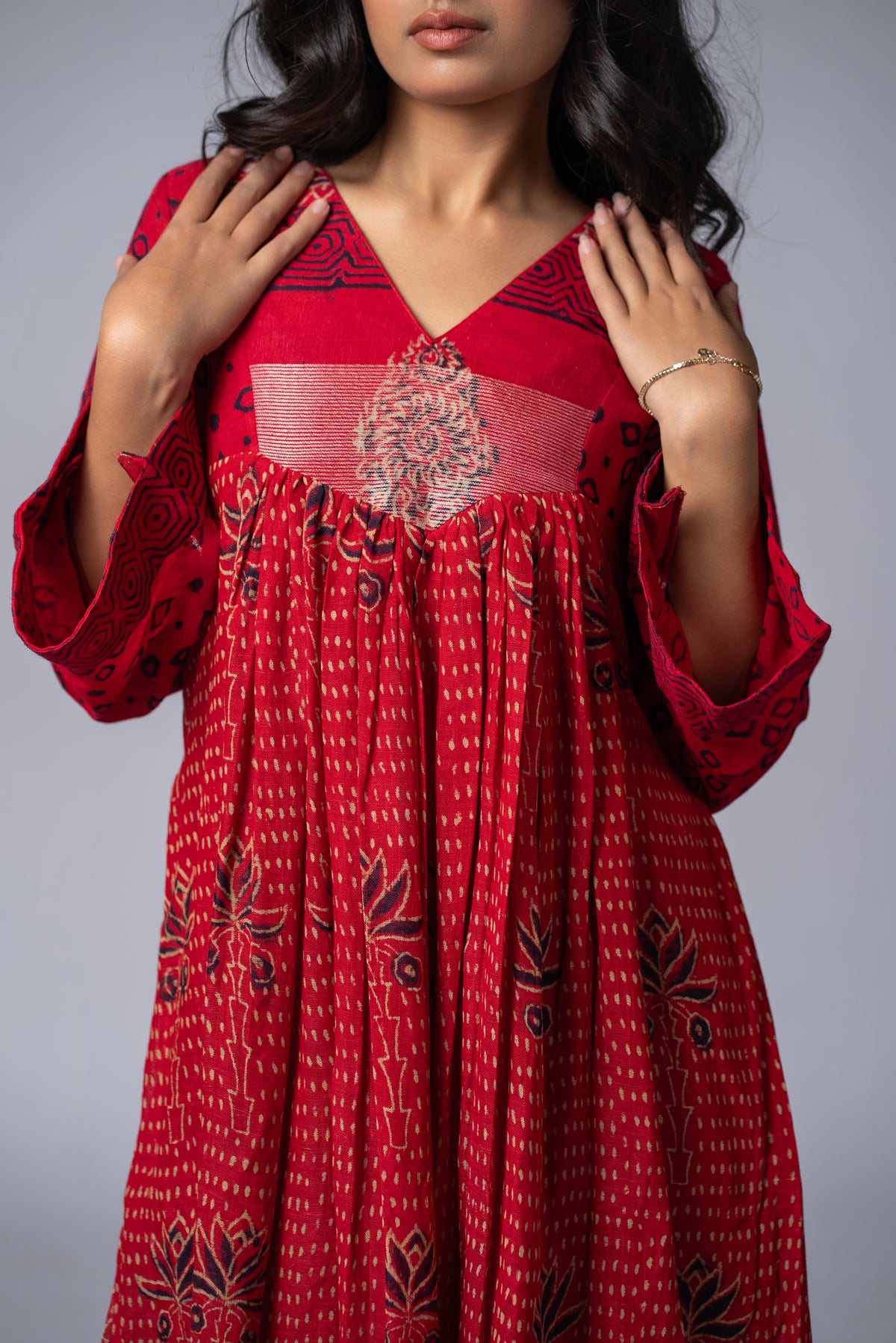 Raktrekha Pant Kurta Set