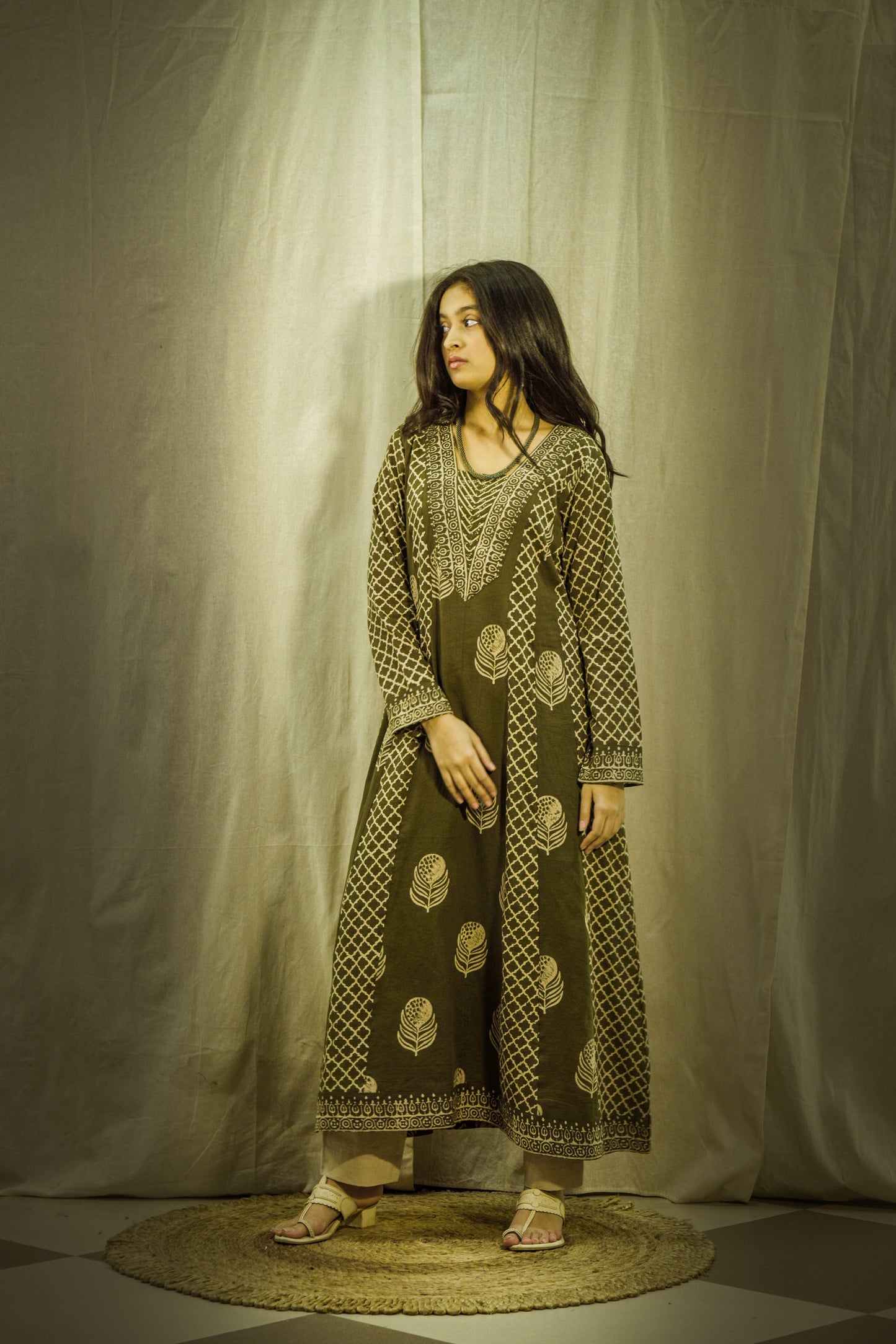 Olive Handcrafted Kutch Cotton Kali Set