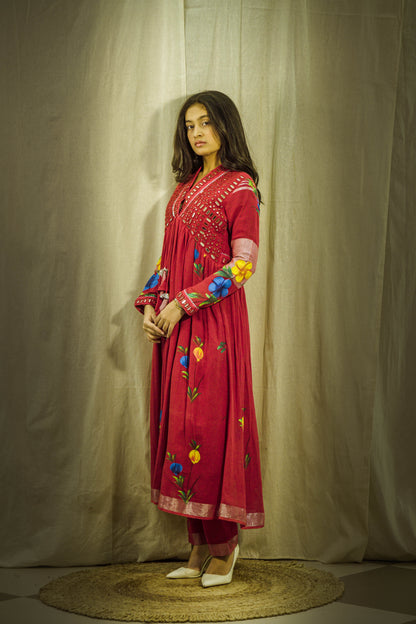Surkh Gulnoor Luxe Handpainted Mirror Linen Kurta Set