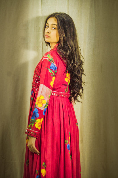 Surkh Gulnoor Luxe Handpainted Mirror Linen Kurta Set