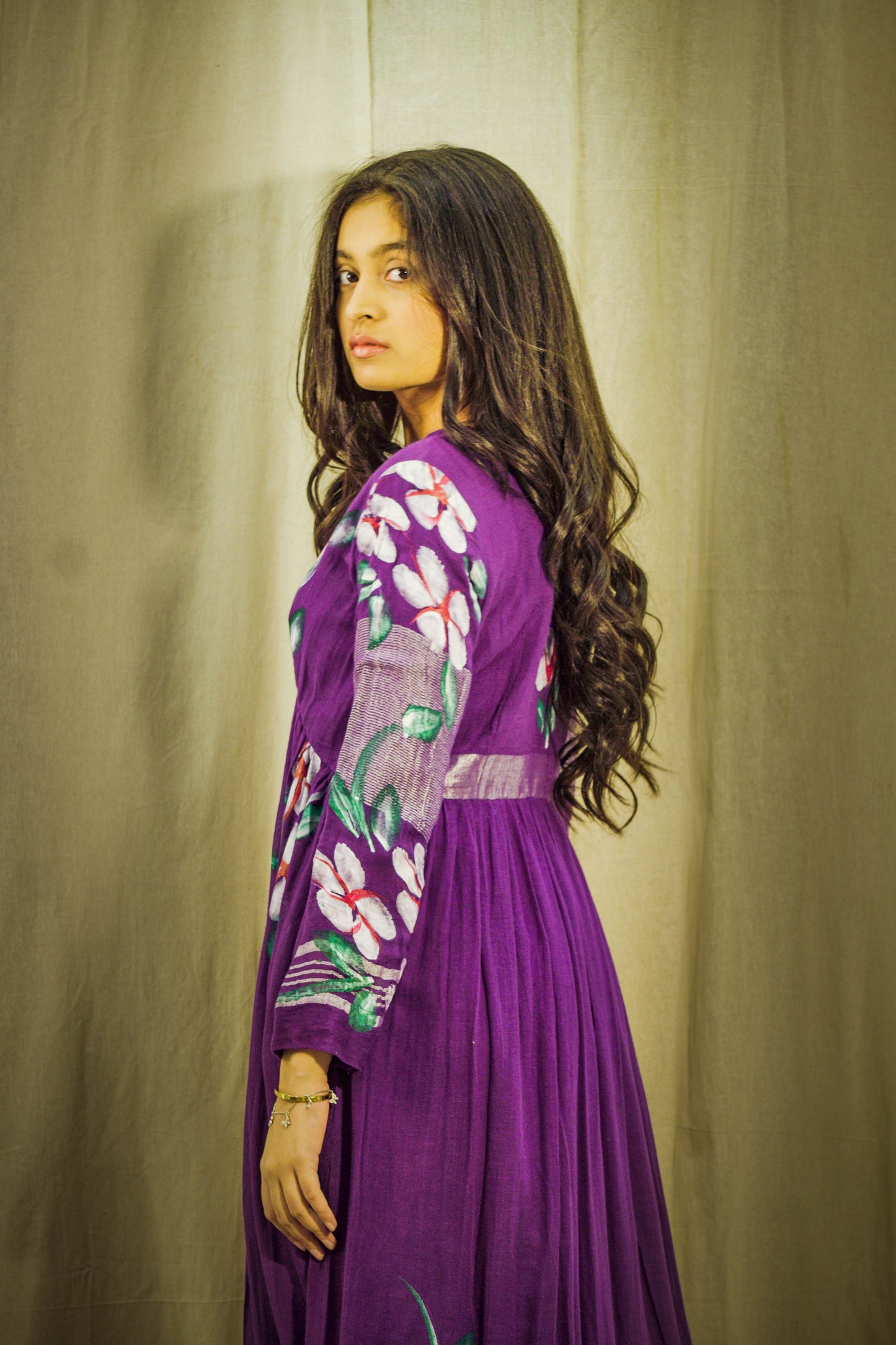 Rajni Mallika Handpainted Linen Kurta Set