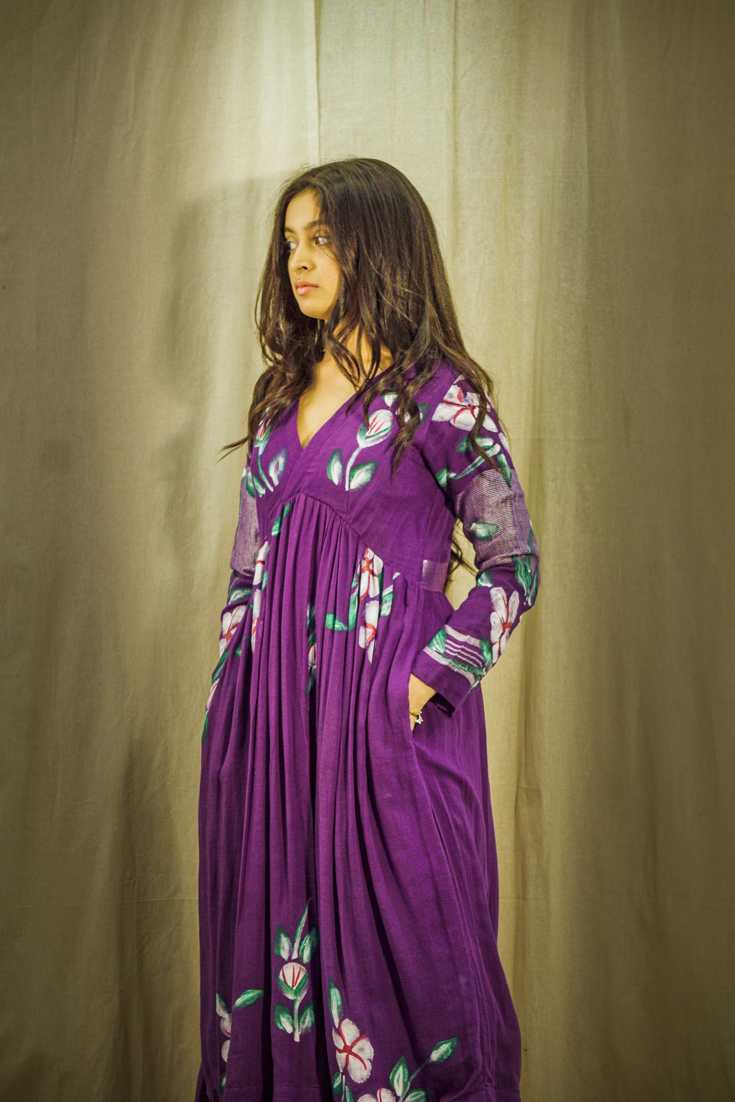 Rajni Mallika Handpainted Linen Kurta Set
