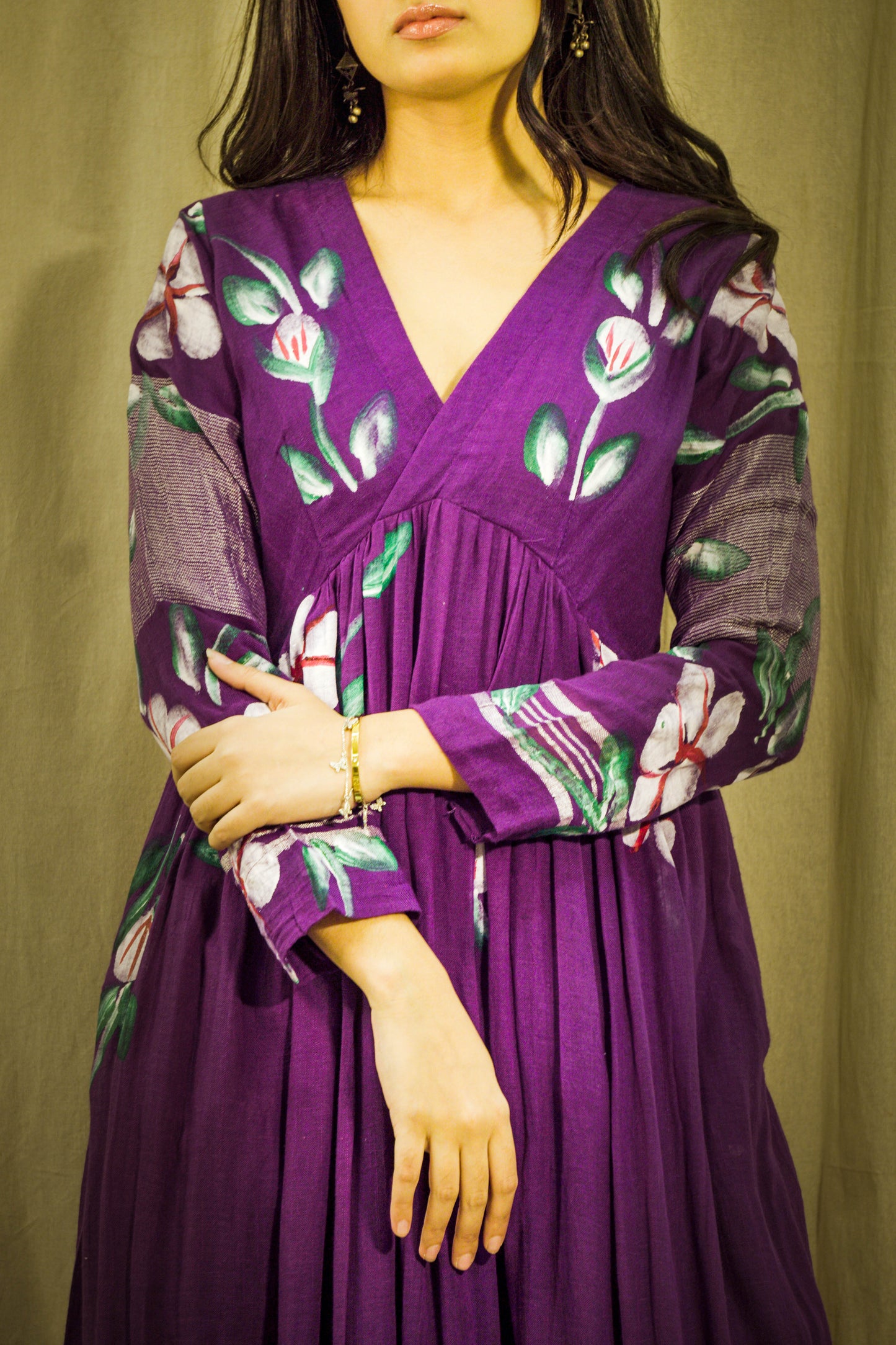Rajni Mallika Handpainted Linen Kurta Set