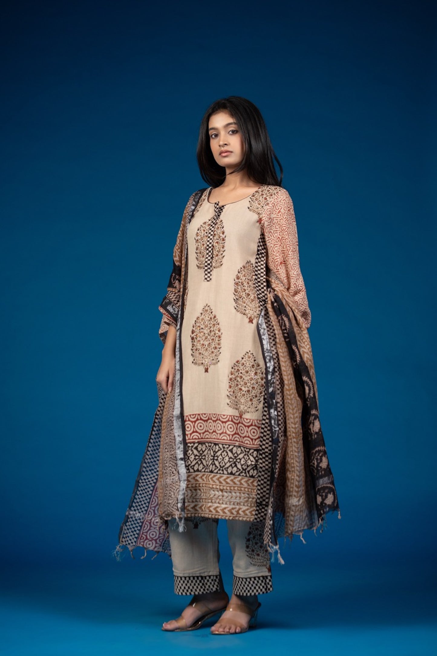 Zehra Afsana – Kurta Pant Set with Dupatta