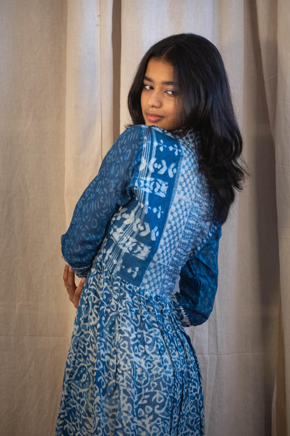 Azura Chex Collar Indigo Kurti in Pure Linen