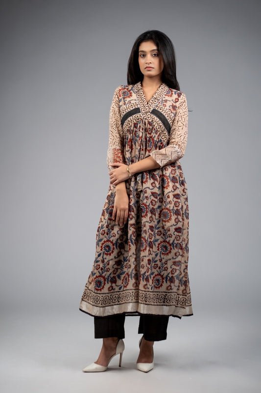 Ina Daastaan – Linen Kurti Sukoon Summer Edition