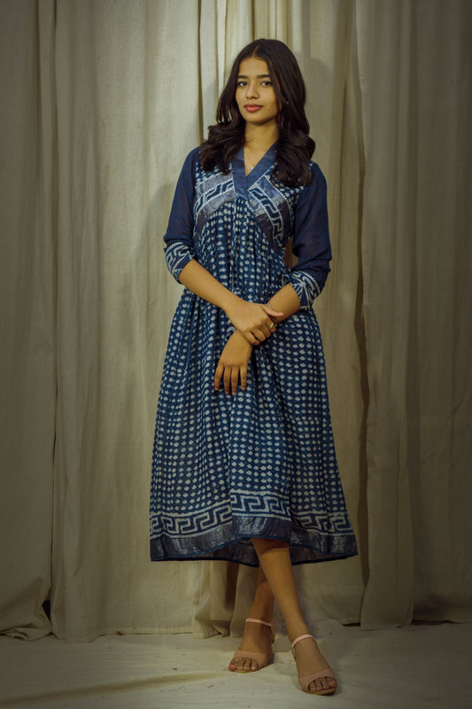 Indigo Whisper – Handblock Printed Pure Linen Kurti