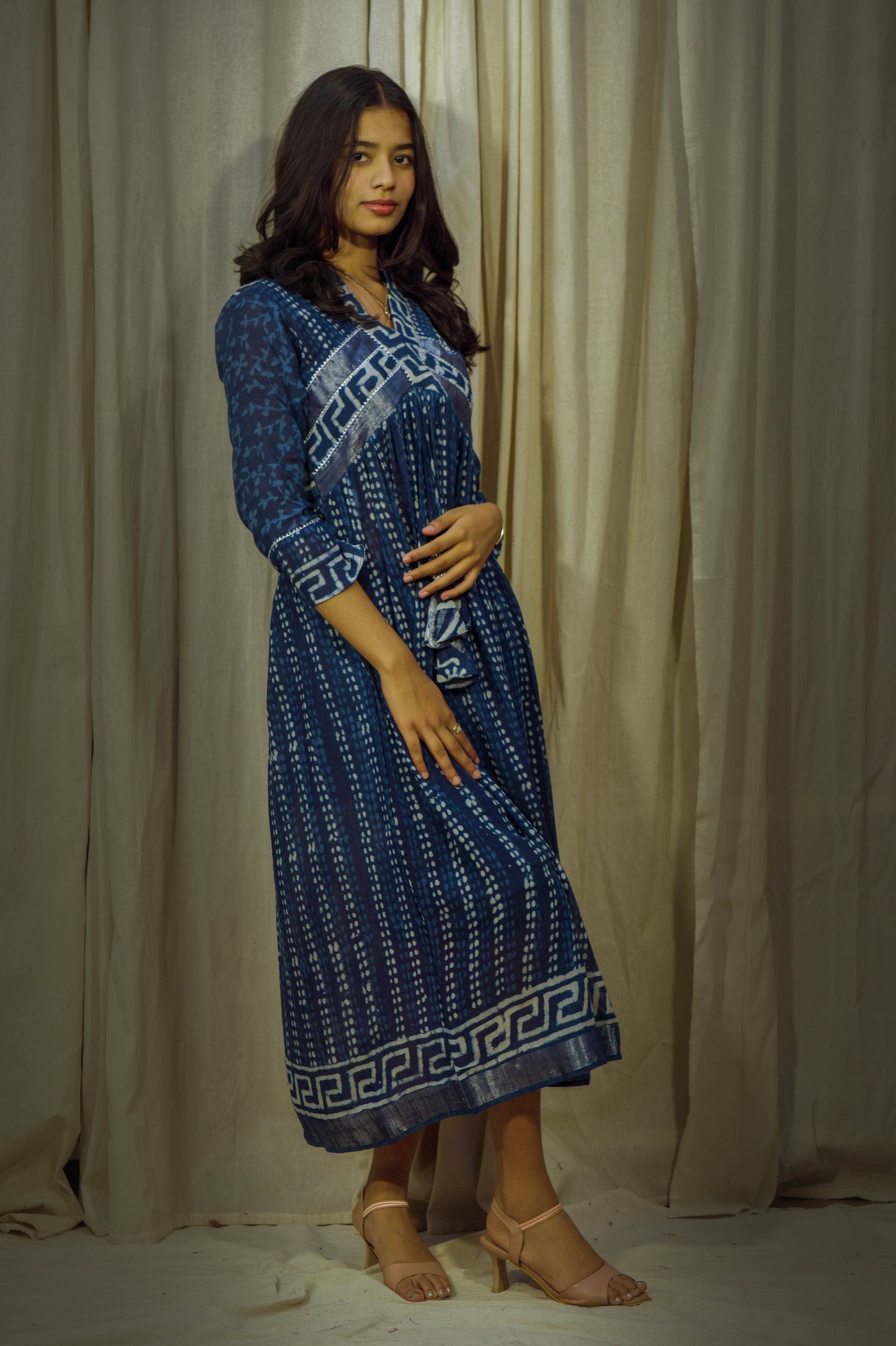 Indigo Whisper – Handblock Printed Pure Linen Kurti