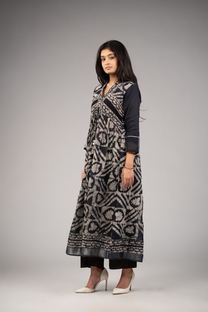 Ina Siaah – Linen Kurti Sukoon Summer Edition