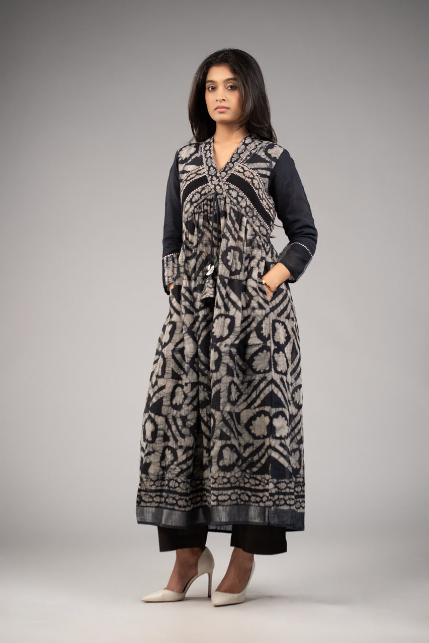 Ina Siaah – Linen Kurti Sukoon Summer Edition