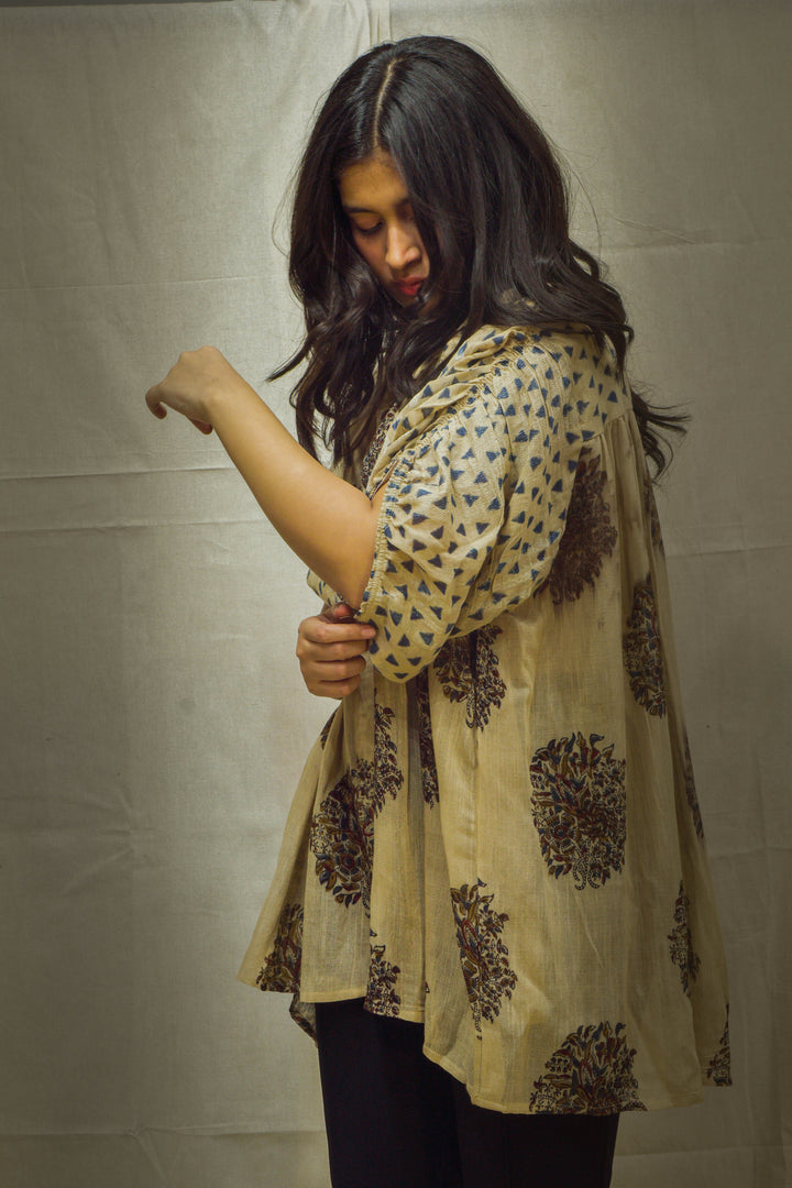 Iniyazh Cotton Top